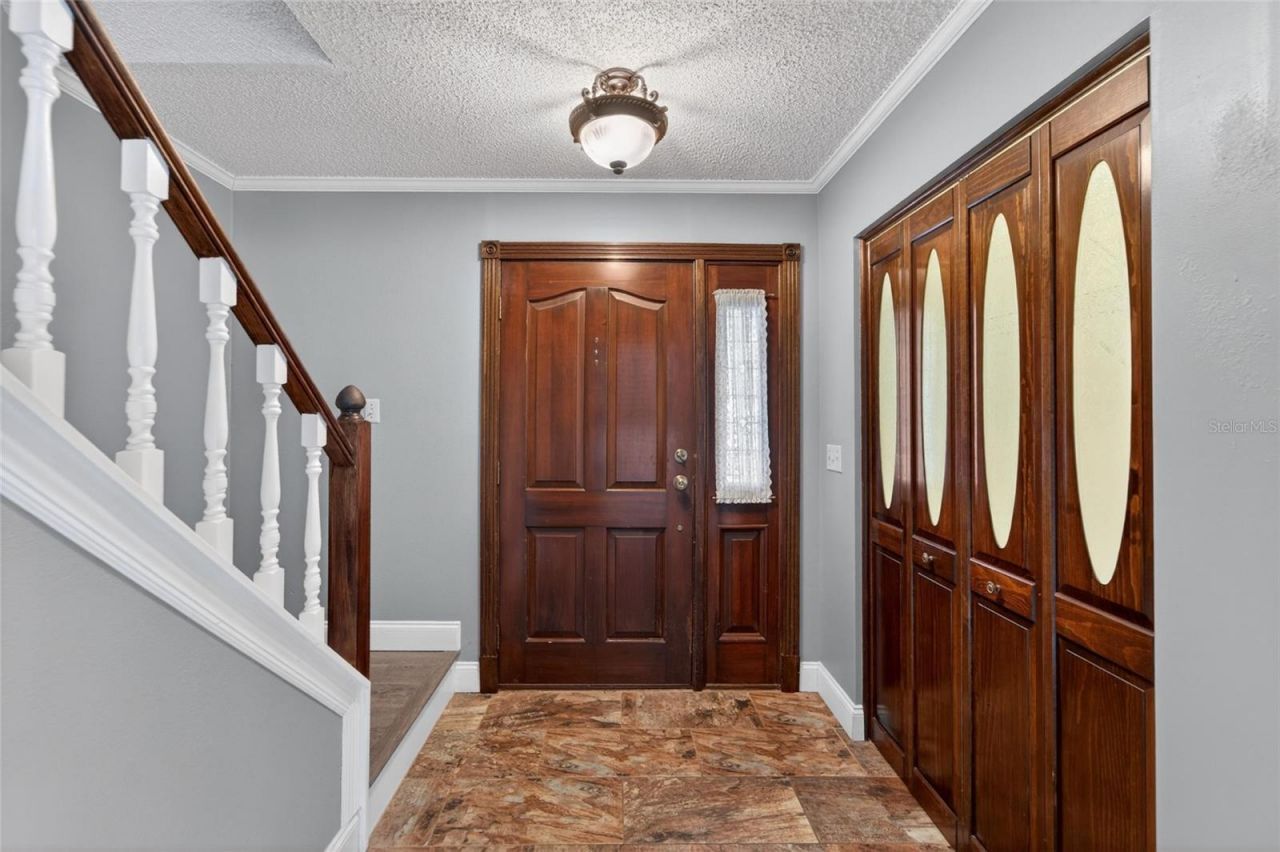 601 Weathervane Court, Brandon, FL 33511 Photo