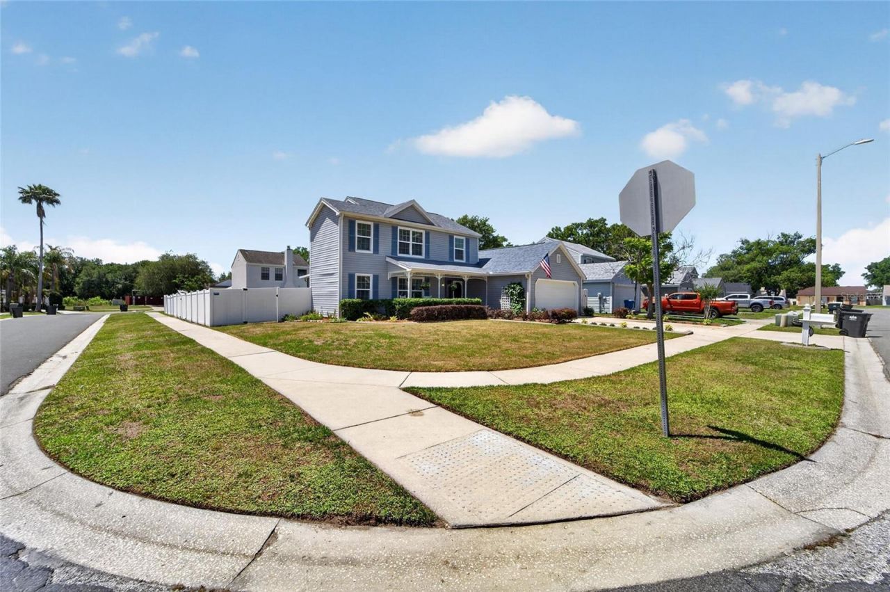 601 Weathervane Court, Brandon, FL 33511 Photo