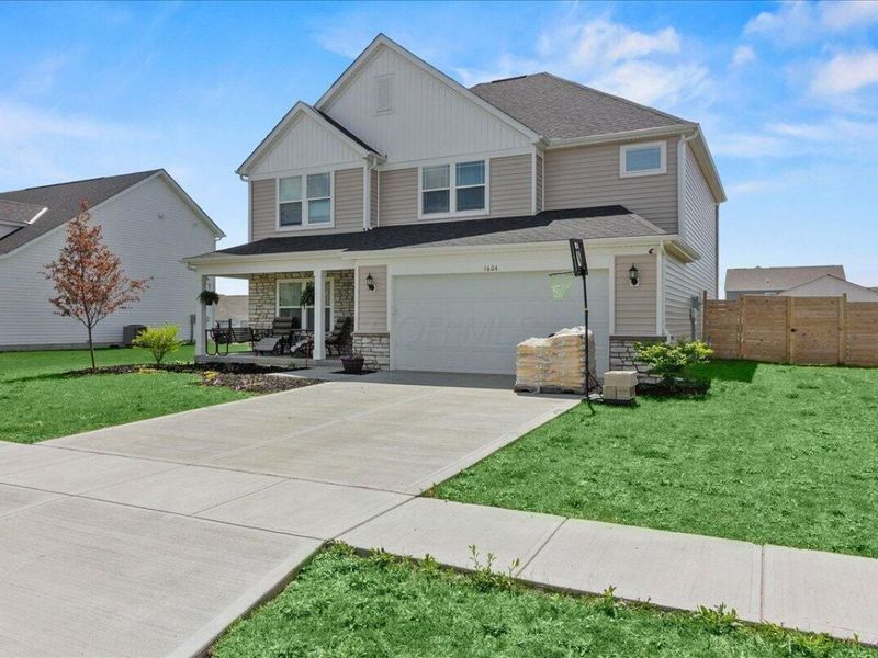 1604 Raymond Avenue , Bellefontaine, OH 43311 Photo 2