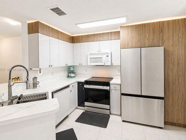 8940 NE 8th Ave, Unit 1201, Miami, FL 33138