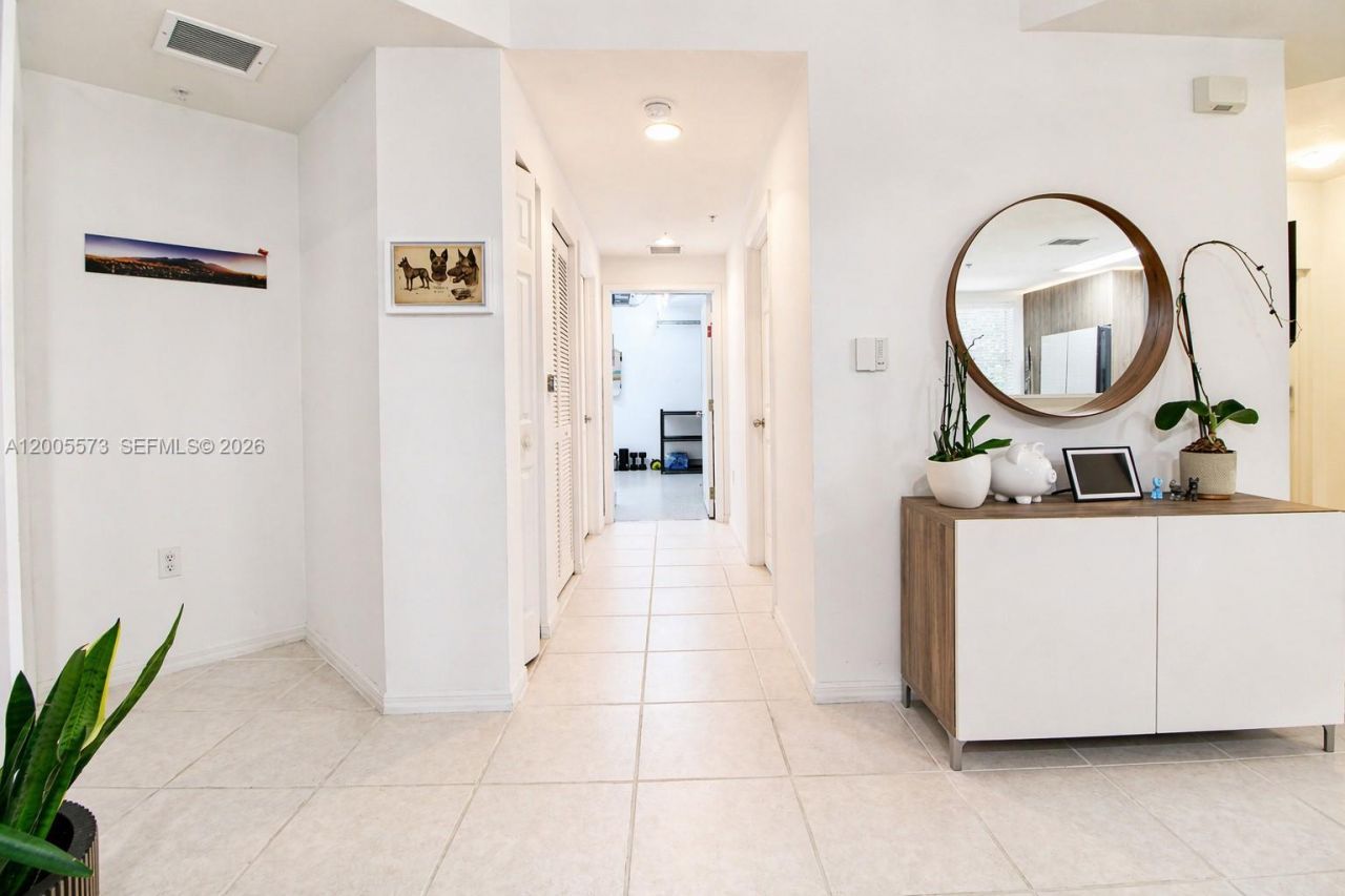 8940 NE 8th Ave, Unit 1201, Miami, FL 33138 Photo