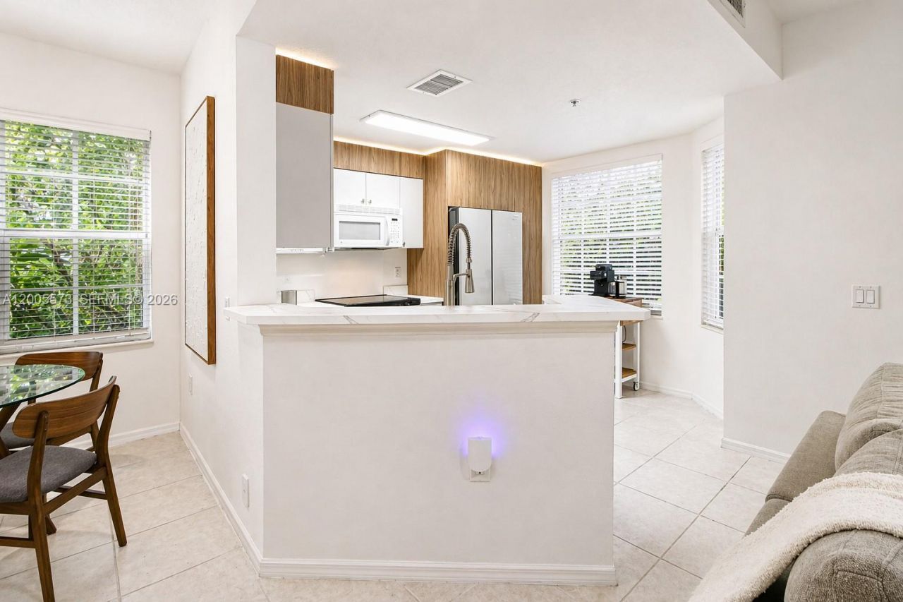 8940 NE 8th Ave, Unit 1201, Miami, FL 33138 Photo