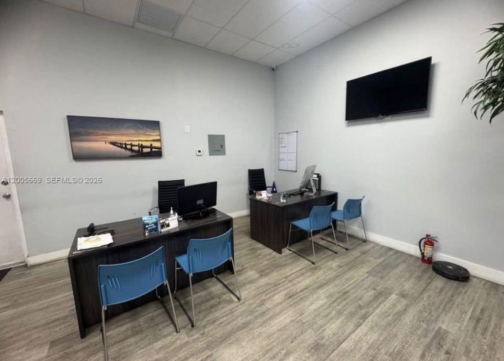 Auto Sales & Detailing For Sale In Margate , Margate, FL 33063 Photo
