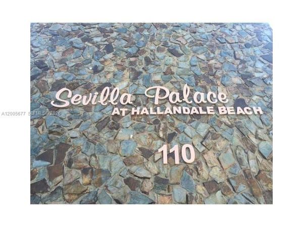 110 SE 2nd St , Unit 206, Hallandale Beach, FL 33009