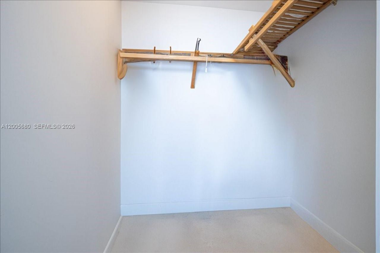 3801 Collins Ave , Unit 1105, Miami Beach, FL 33140 Photo