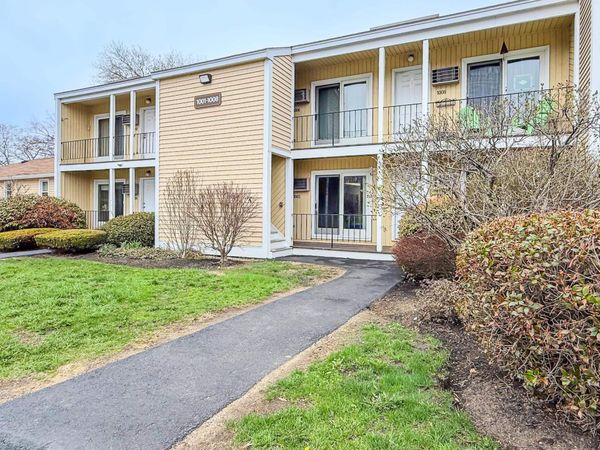 1005 Cocheco Court, Dover, NH 03820