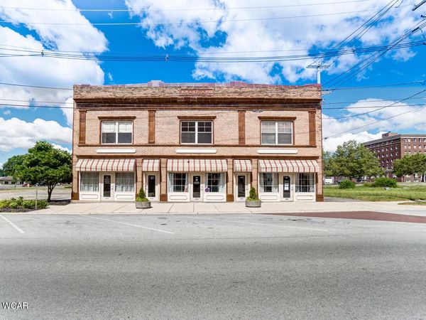 222 S Elizabeth Street, Lima, OH 45801