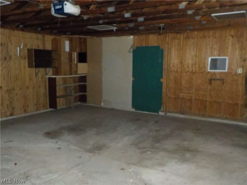 2456 E 37th Street, Lorain, OH 44055 Photo 19