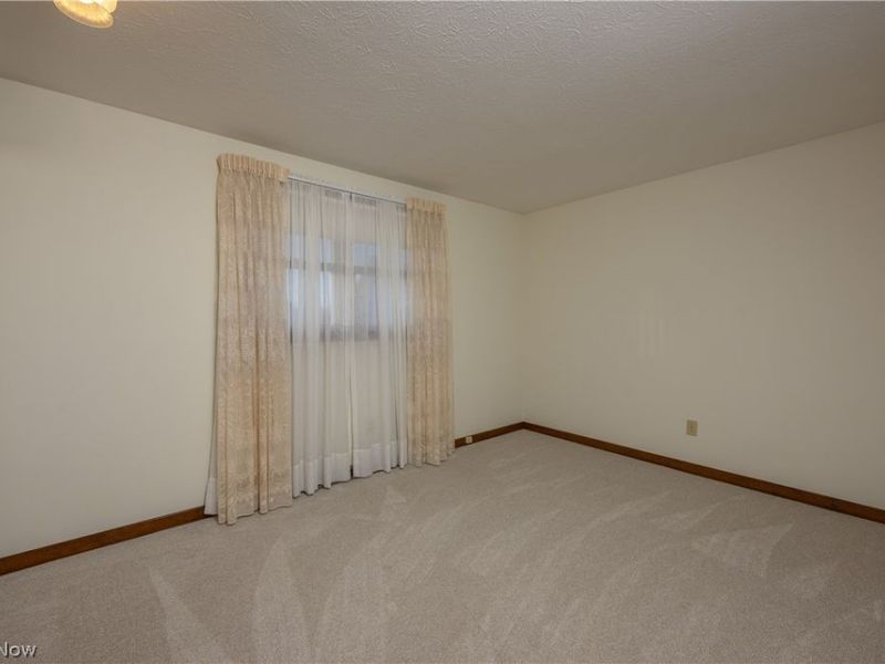 916 Buena Vista, Canton, OH 44714 Photo 15