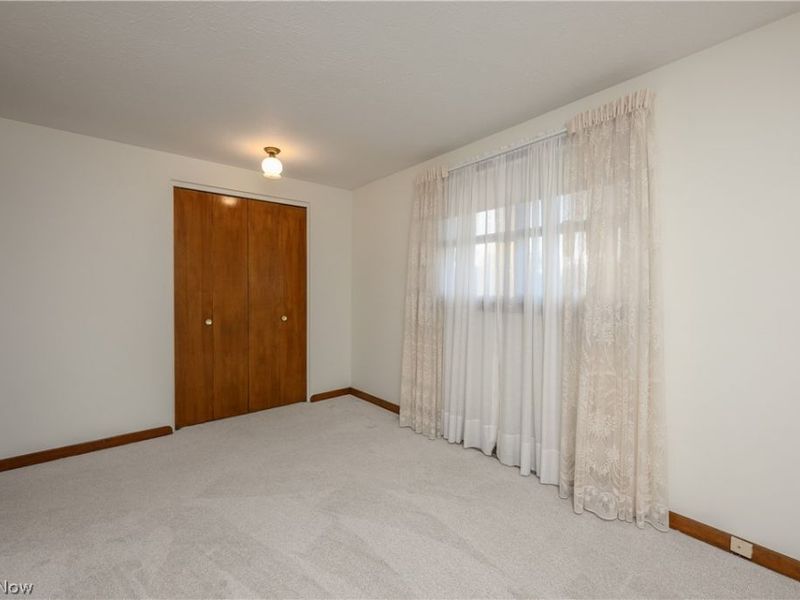 916 Buena Vista, Canton, OH 44714 Photo 16