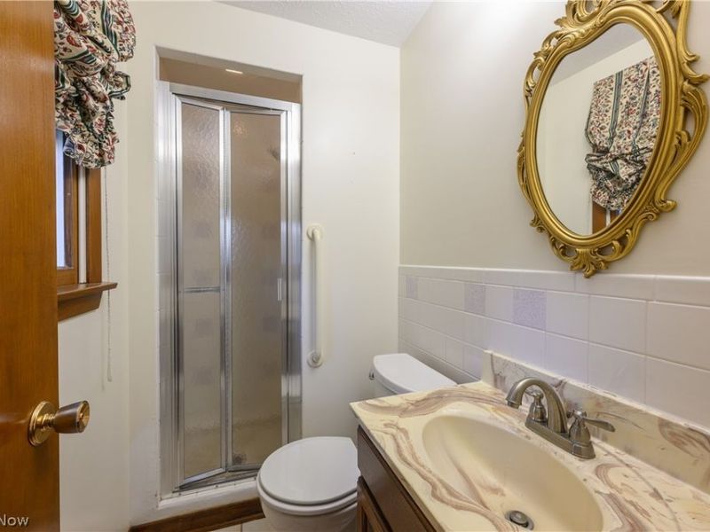 916 Buena Vista, Canton, OH 44714 Photo 21