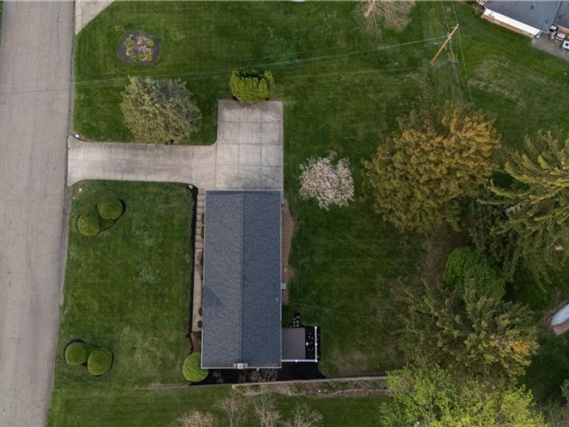 916 Buena Vista, Canton, OH 44714 Photo 3