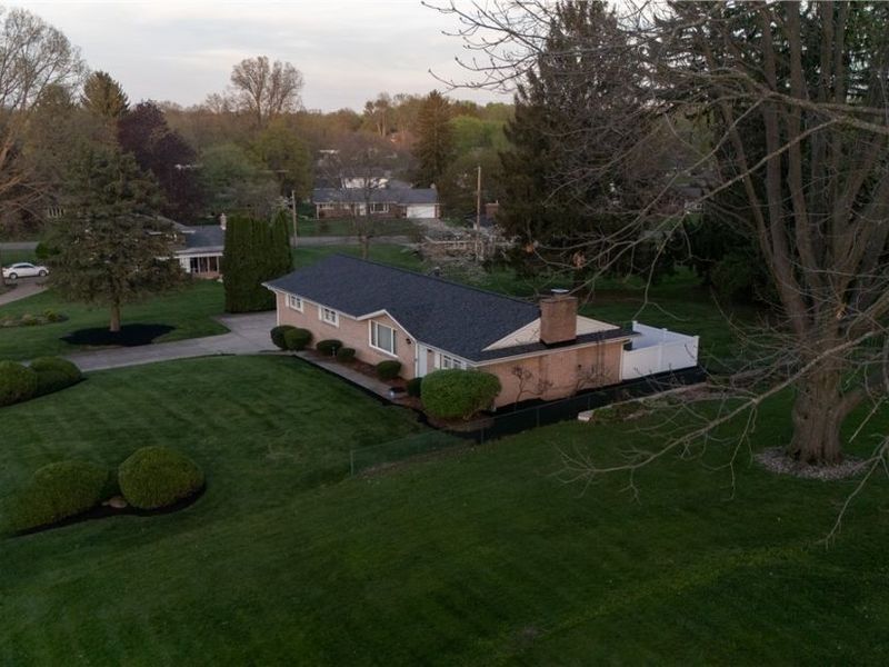 916 Buena Vista, Canton, OH 44714 Photo 4