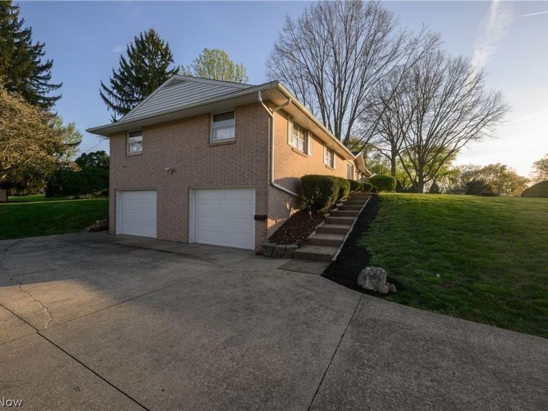 916 Buena Vista, Canton, OH 44714 Photo 5