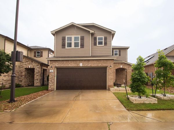 2105 Ebony Dove ST, Round Rock, TX 78664
