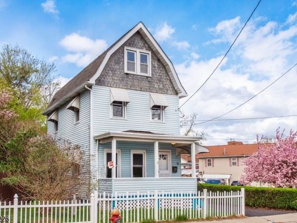 35 Boonton Ave, Butler, NJ 07405