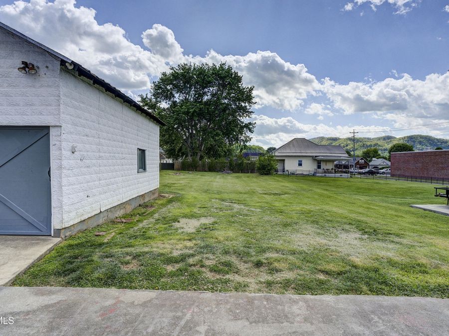 Property Image 44