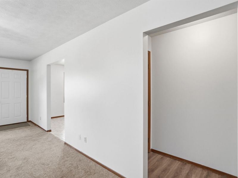 4898 E Brannan Drive, Springfield, OH 45502 Photo 16