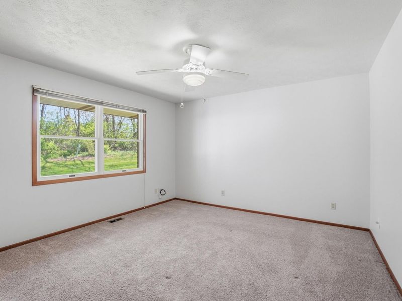 4898 E Brannan Drive, Springfield, OH 45502 Photo 25