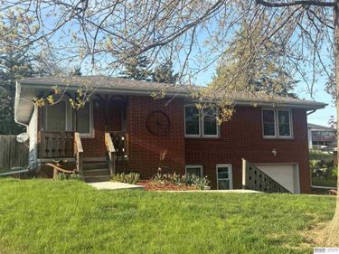 4606 Borman Street , Bellevue, NE 68157