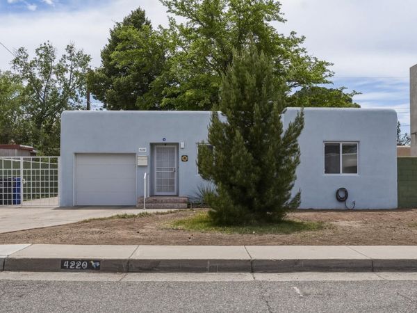 4220 Brockmont Avenue NE, Albuquerque, NM 87108