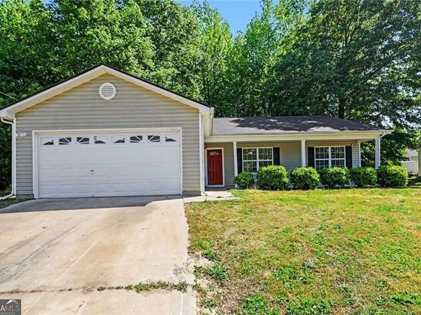 530 Mica Trace, Atlanta, GA 30349