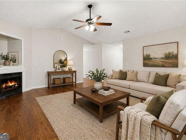 530 Mica Trace, Atlanta, GA 30349