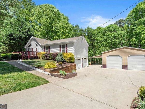 225 Pine Trail, Canton, GA 30115