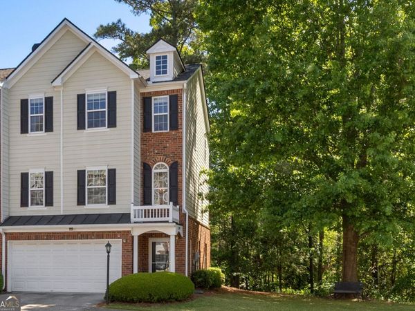 446 Sandtrap Lane, Sugar Hill, GA 30518