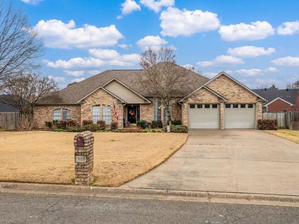 3115 Windcrest , Conway, AR 72034
