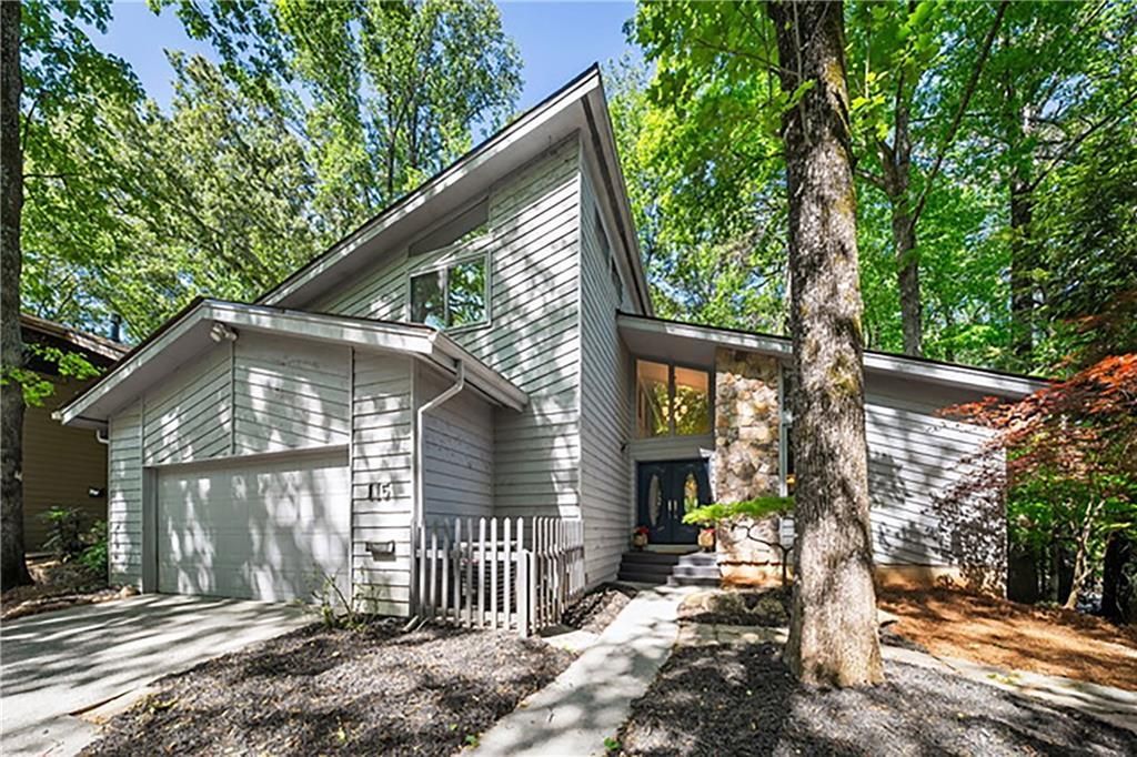 115 Lakeview Ridge E, Roswell, GA 30076 Main Photo