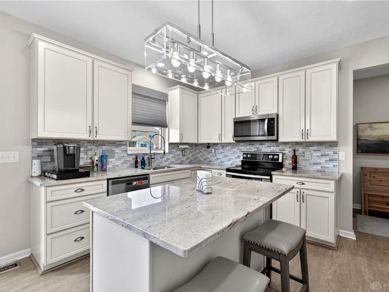 2067 Silver Linden Drive, Tipp City, OH 45371 Photo 22