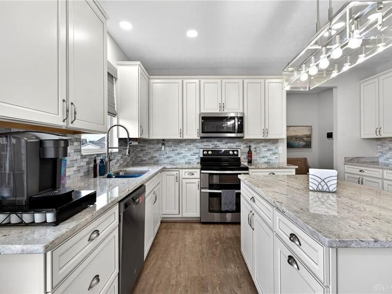 2067 Silver Linden Drive, Tipp City, OH 45371 Photo 24