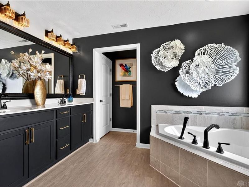 2067 Silver Linden Drive, Tipp City, OH 45371 Photo 38