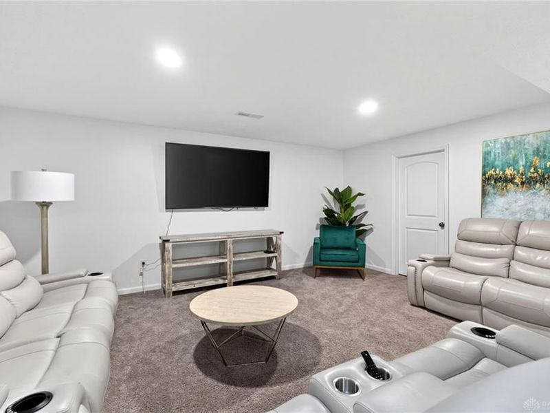 2067 Silver Linden Drive, Tipp City, OH 45371 Photo 48