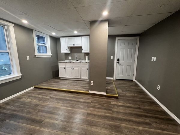 81 Merrifield St, Unit B, Worcester, MA 01605