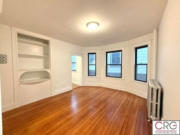 22-24 University Rd., Unit 1, Brookline, MA 02445