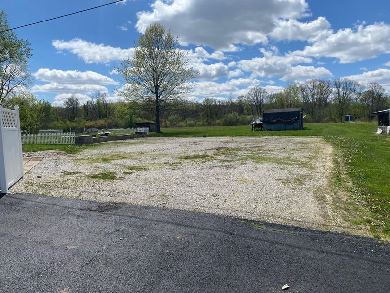 8339 Alkire Road, Grove City, OH 43123 Photo 6