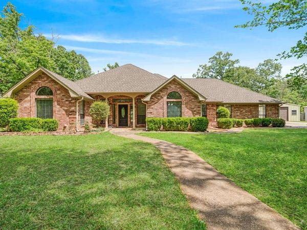 212 Wooded Hills Drive, Powderly, TX 75473