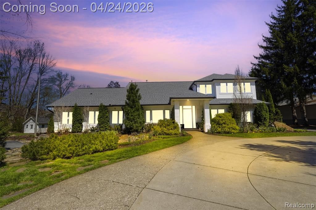 46790 W 11 Mile Road, Novi, MI 48374 Main Photo