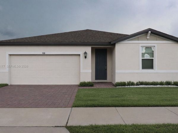 920 CAMBRIDGE DR, Winter Haven, FL 33881