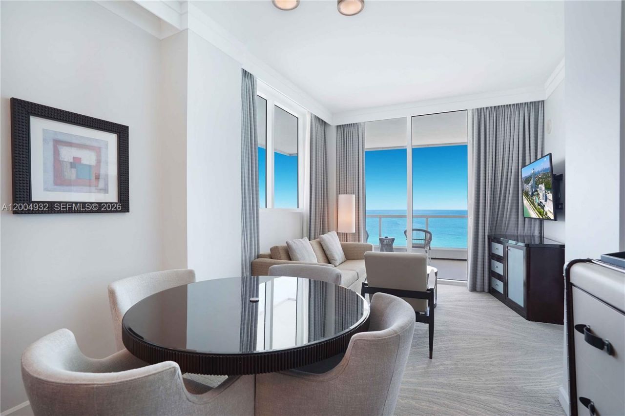 4391 Collins Ave , Unit 709, Miami Beach, FL 33140 Photo