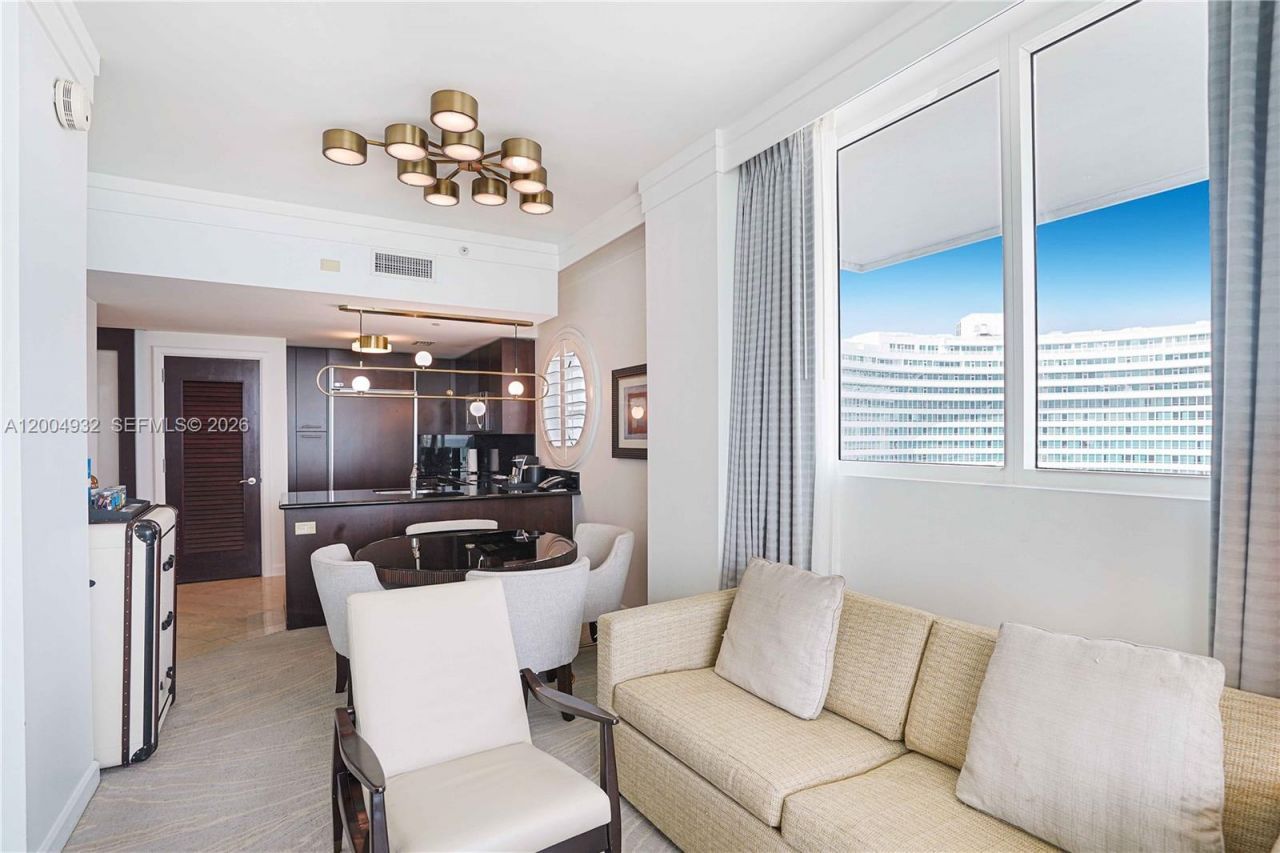 4391 Collins Ave , Unit 709, Miami Beach, FL 33140 Photo