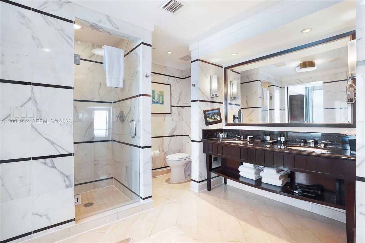4391 Collins Ave , Unit 709, Miami Beach, FL 33140 Photo