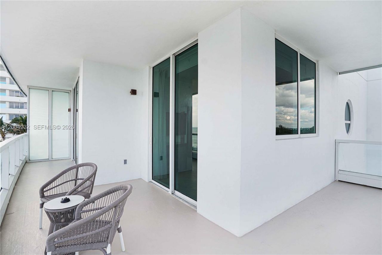 4391 Collins Ave , Unit 709, Miami Beach, FL 33140 Photo