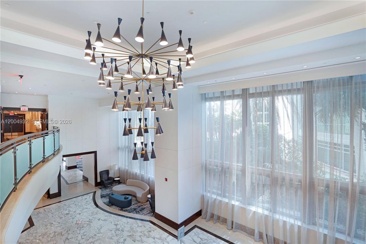 4391 Collins Ave , Unit 709, Miami Beach, FL 33140 Photo