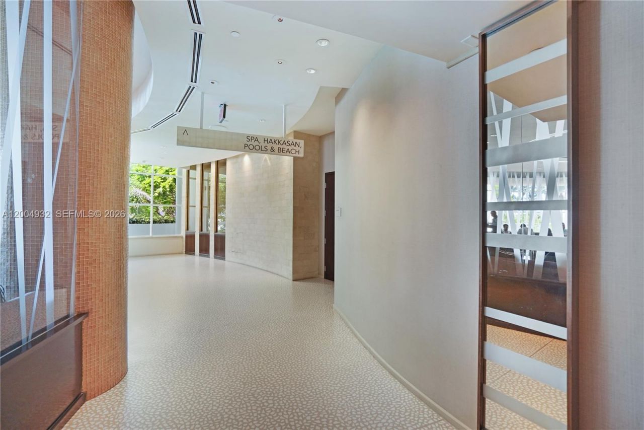 4391 Collins Ave , Unit 709, Miami Beach, FL 33140 Photo