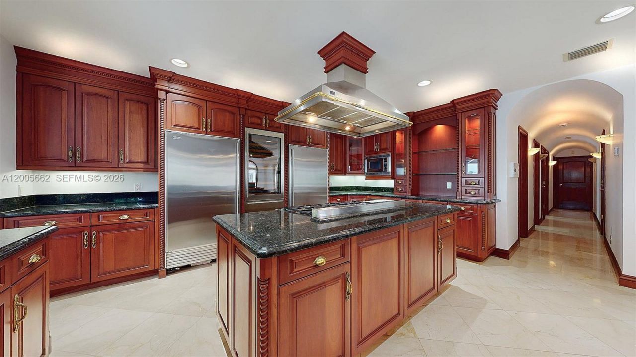 1131 Stillwater Dr, Miami Beach, FL 33141 Photo