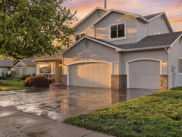 13926 W Bunkerhill Ct, Boise, ID 83713