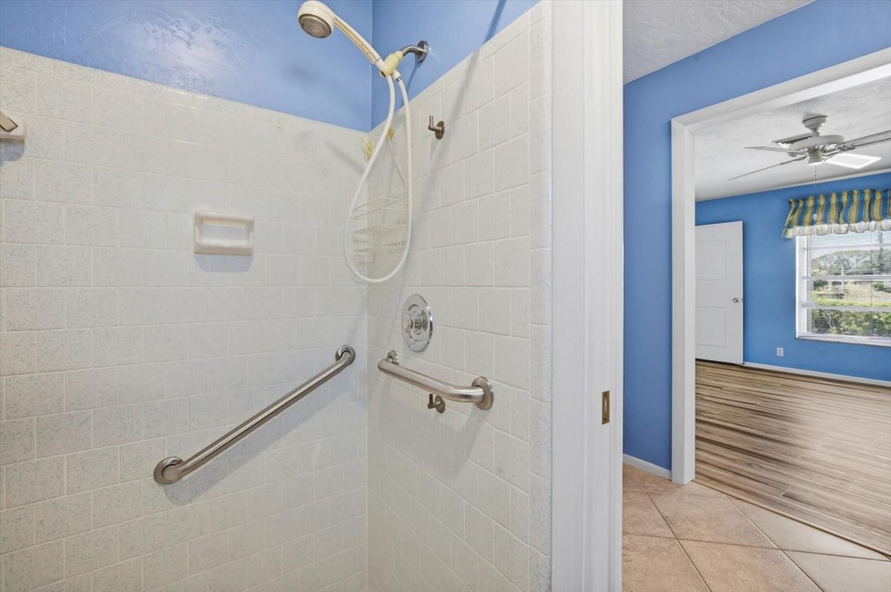 5436 S Lockwood Ridge Road , Sarasota, FL 34231 Photo